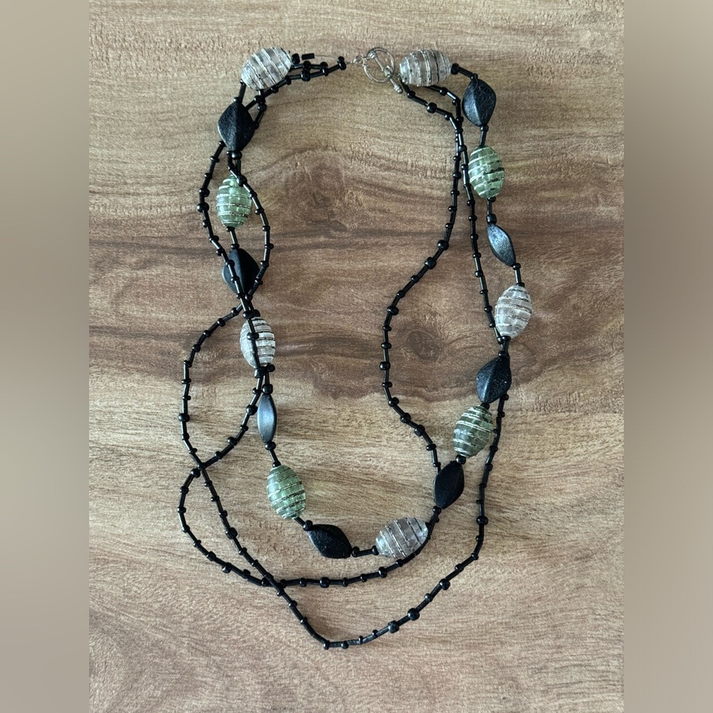Beaded Necklace with 3 strands Black Fashion Jewelry